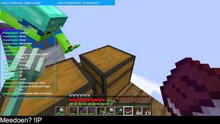 Превью видео «Verjaardagscadeau zoeken in onze EIGEN Minecraft server!!!» о сервере IWTown